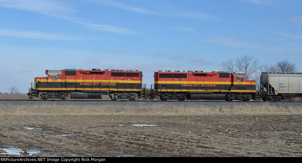 KCS Local near Centralia, MO